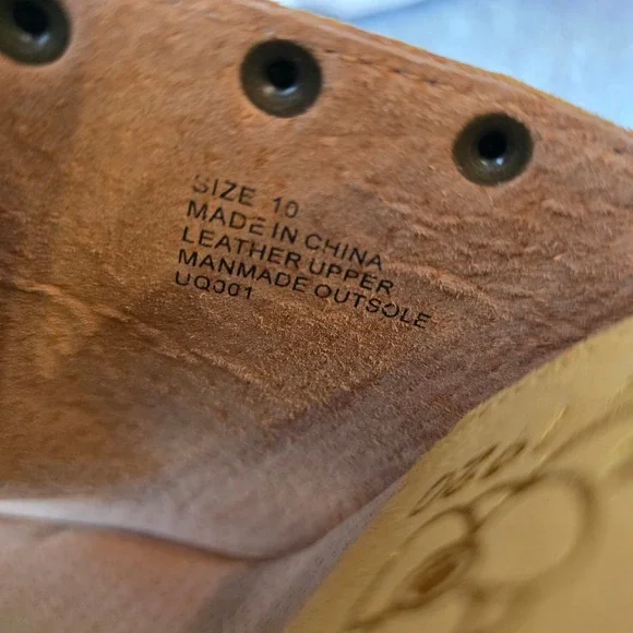 NEW Sbicca Gold Wood Platform Leather Upper Studded Clog Heel‎ Mules Size 10 - Picture 3 of 5